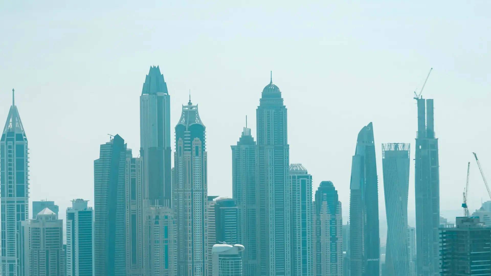 أفق دبي مارينا عند الغروب